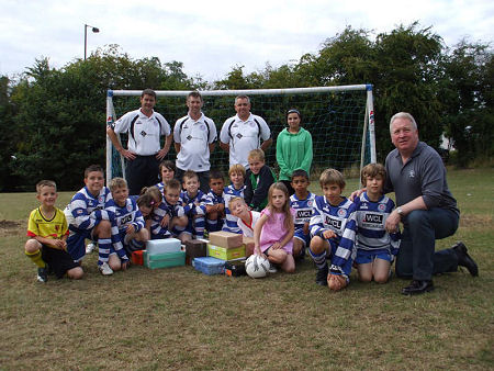 Mike Penning joins local U11 football squad Comets Lions to re-launch the Treats for our Troops Campaign for 2010